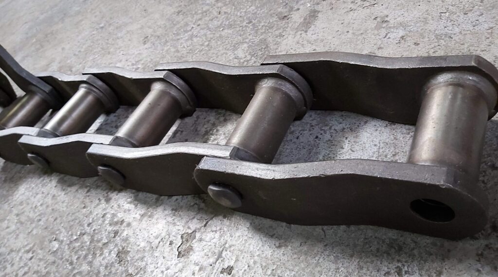 cadenas de ingeniería y arrastre